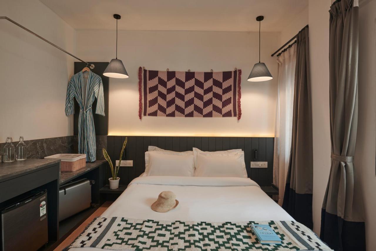 Poshtel Vns Lägenhet Varanasi Exteriör bild