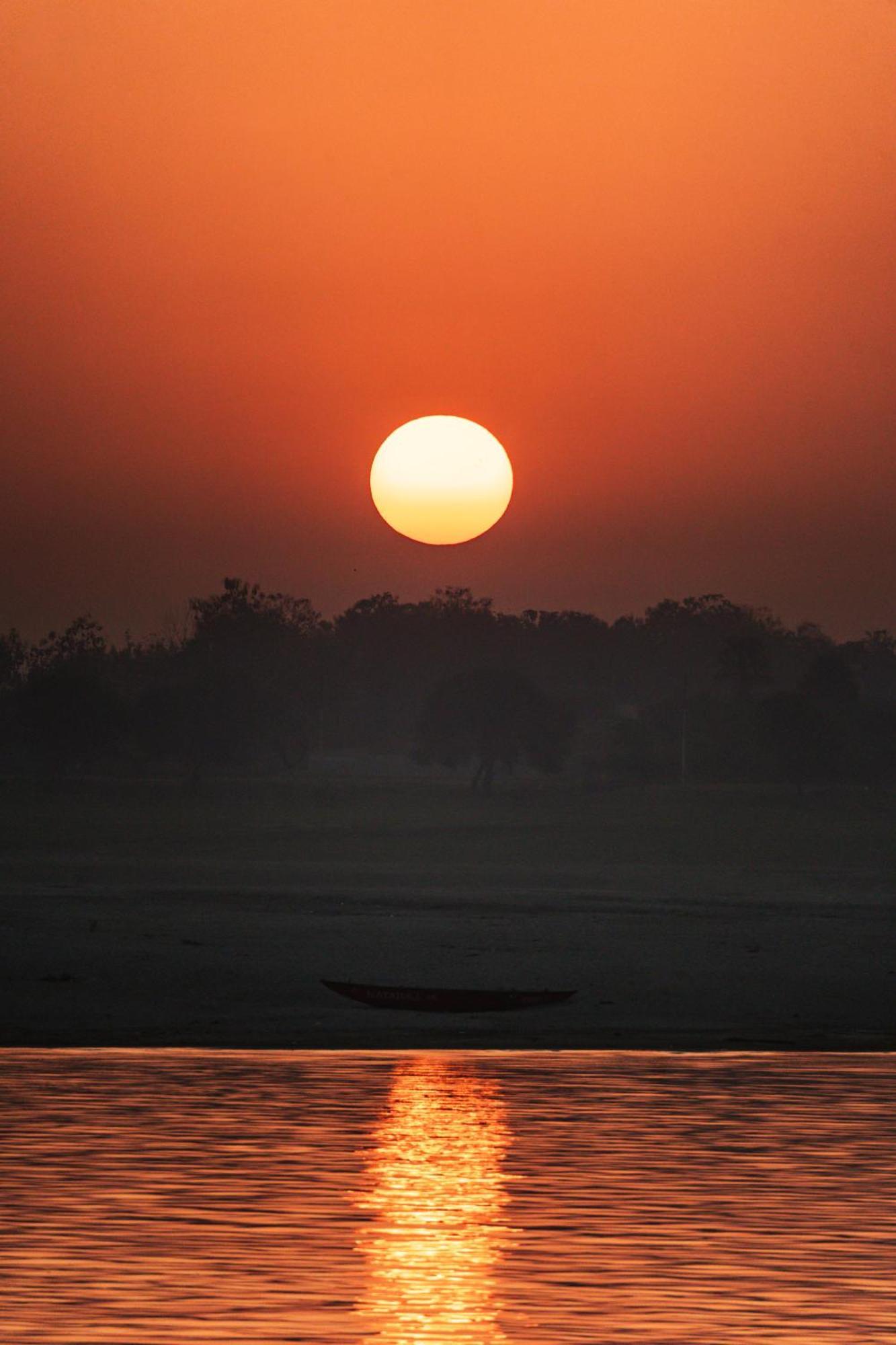 Poshtel Vns Lägenhet Varanasi Exteriör bild